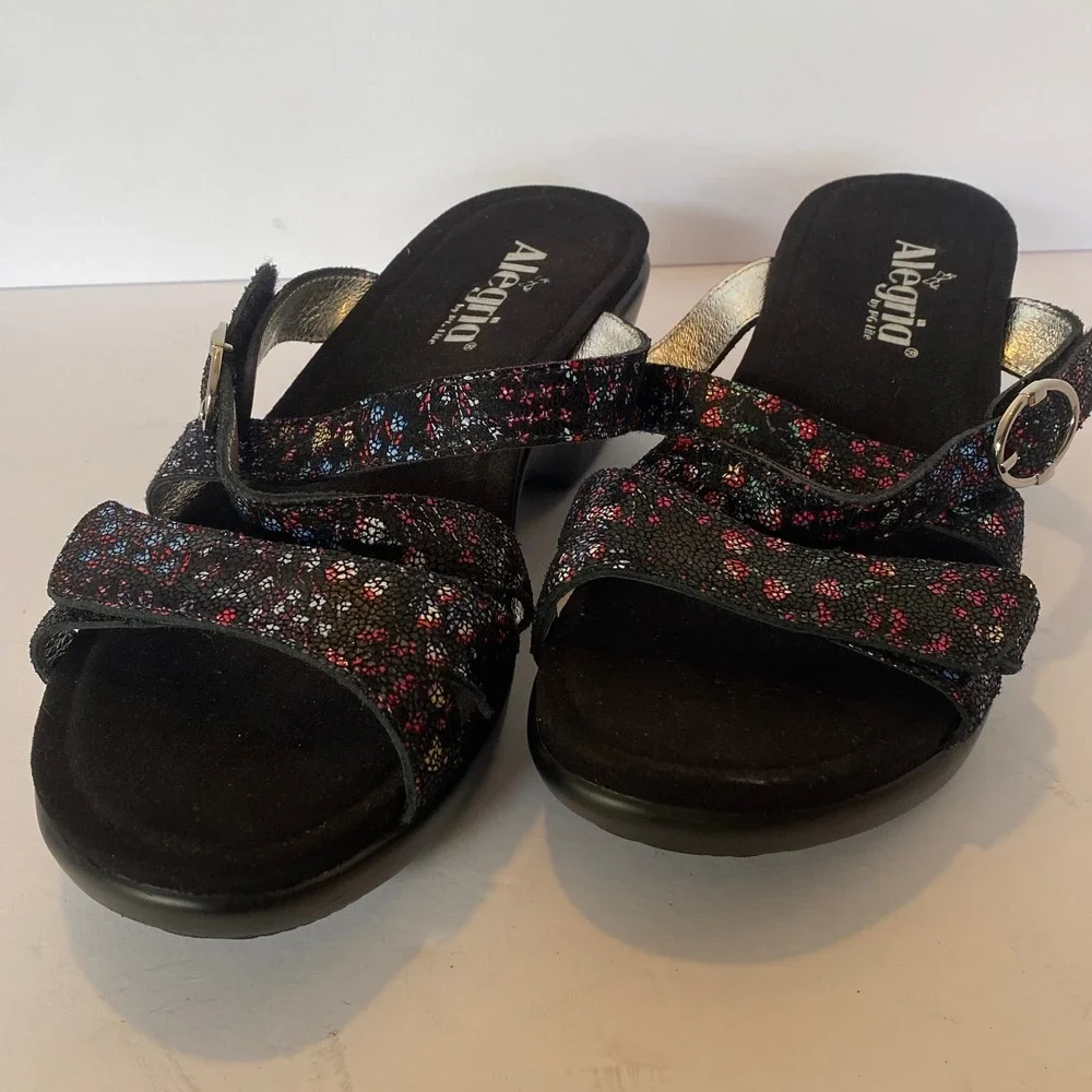 Alegria Wedge Sandals Womens 40 Black Floral‎ Slip Resistant Comfort Excellent